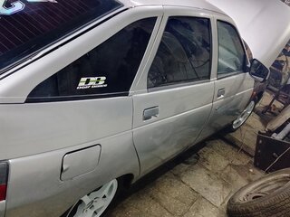 2003 Lada (ВАЗ) 2112, серебристый, 150000 рублей, вид 4