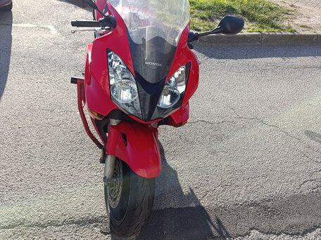 2001 Honda VFR 800, красный, 465000 рублей, вид 4