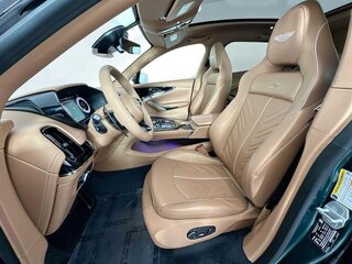 2026 Aston Martin DBX S I, зелёный, 39670579 рублей, вид 4
