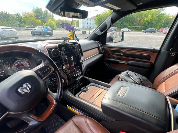 2018 Ram 1500 Crew Cab V, белый, 6050000 рублей - вид 8