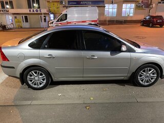 2005 Ford Focus II, серебристый, 580000 рублей, вид 5