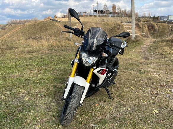 2017 BMW G 310 R, чёрный, 370000 рублей - вид 4