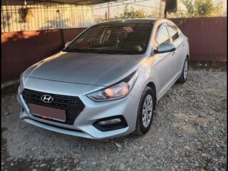 2017 Hyundai Solaris II, серебристый, 1220000 рублей, вид 1