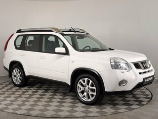 2012 Nissan X-Trail II Рестайлинг, белый, 1480000 рублей, вид 4