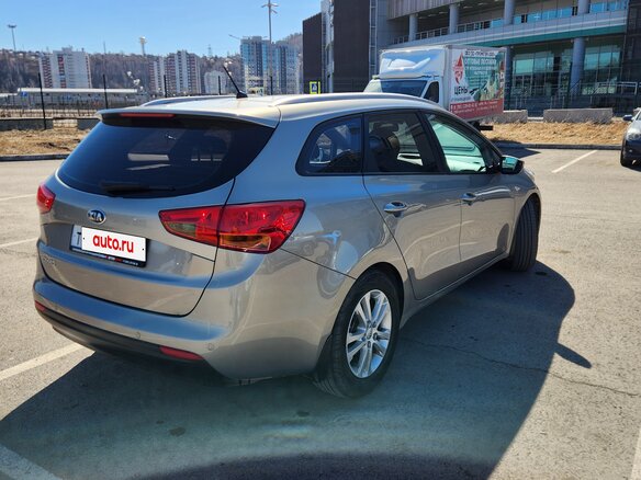 2013 Kia Ceed II, серебристый, 1150000 рублей - вид 2