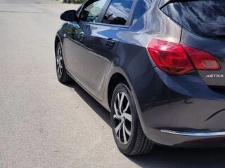 2012 Opel Astra J Рестайлинг, серый, 715000 рублей, вид 4