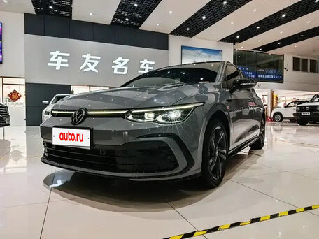 2023 Volkswagen Golf VIII, серый, 1920000 рублей, вид 1