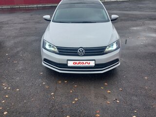2015 Volkswagen Jetta VI Рестайлинг, белый, 800000 рублей, вид 1