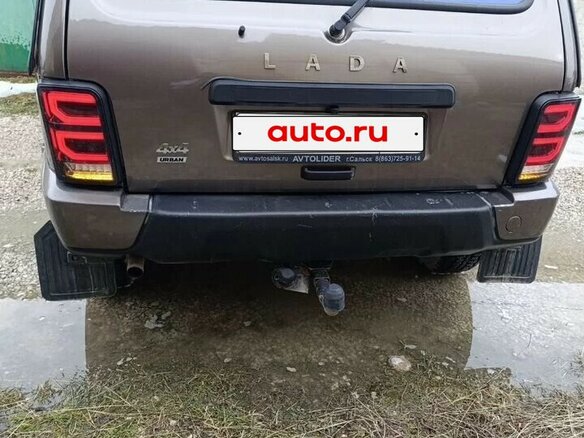 2016 Lada (ВАЗ) 2121 (4x4) I Рестайлинг, коричневый, 715000 рублей - вид 3