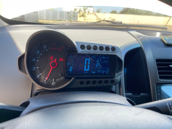 2013 Chevrolet Aveo II, белый, 700000 рублей - вид 16