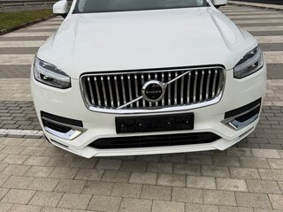 2019 Volvo XC90 B5 II Рестайлинг 1, белый, 4300000 рублей, вид 3