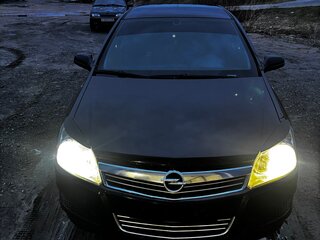 2008 Opel Astra H Рестайлинг, чёрный, 480000 рублей, вид 1