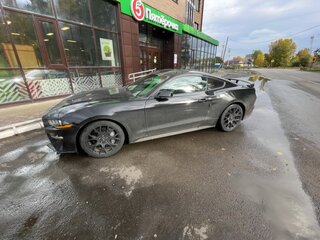 2019 Ford Mustang VI Рестайлинг, чёрный, 3000000 рублей, вид 5