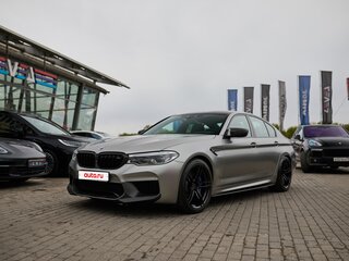 2018 BMW M5 VI (F90), серый, 7250000 рублей, вид 3