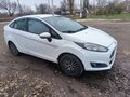 2016 Ford Fiesta Mk6 Рестайлинг, белый, 700000 рублей - вид 2