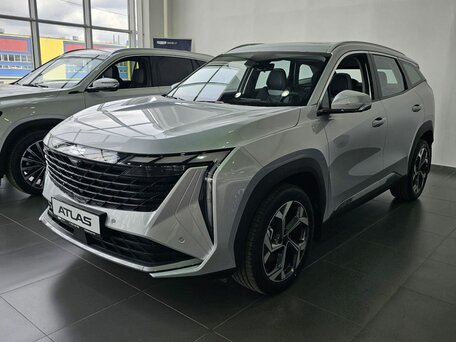 2026 Geely Atlas II, серебристый, 3499990 рублей, вид 2