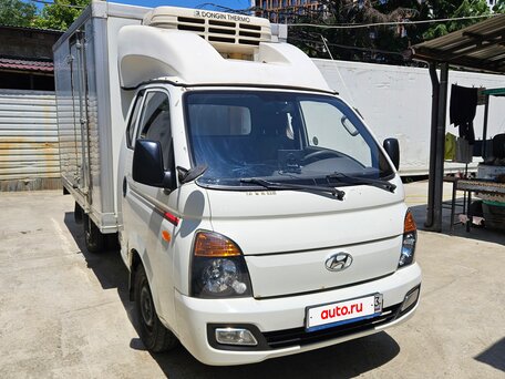 2013 Hyundai Porter II, белый, 2000000 рублей, вид 1