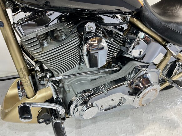 2003 Harley-Davidson Softail Deuce, золотистый, 810000 рублей - вид 22