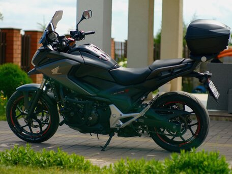 2020 Honda NC 750X, серый, 810000 рублей, вид 2