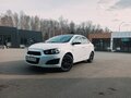 2012 Chevrolet Aveo II, белый, 599999 рублей