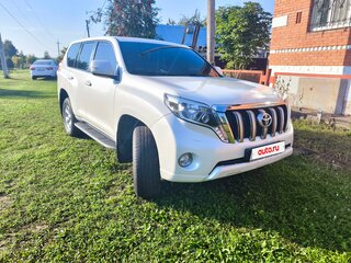 2014 Toyota Land Cruiser Prado 150 Series Рестайлинг 1, белый, 3100000 рублей, вид 2
