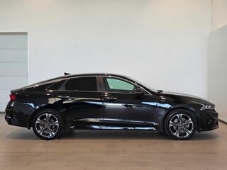2021 Kia K5 III, чёрный, 2510000 рублей, вид 5