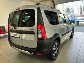 2026 Lada (ВАЗ) Largus Cross I Рестайлинг, серебристый, 2092000 рублей, вид 4