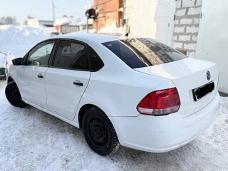 2014 Volkswagen Polo V, белый, 550000 рублей, вид 3
