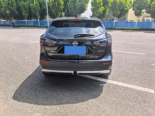 2025 Nissan Qashqai II Рестайлинг 2, чёрный, 1720030 рублей, вид 5