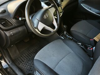 2012 Hyundai Solaris I, чёрный, 900000 рублей, вид 5