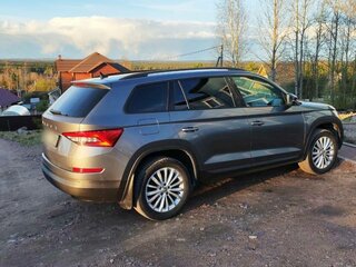 2020 Skoda Kodiaq I, серый, 1790000 рублей, вид 5