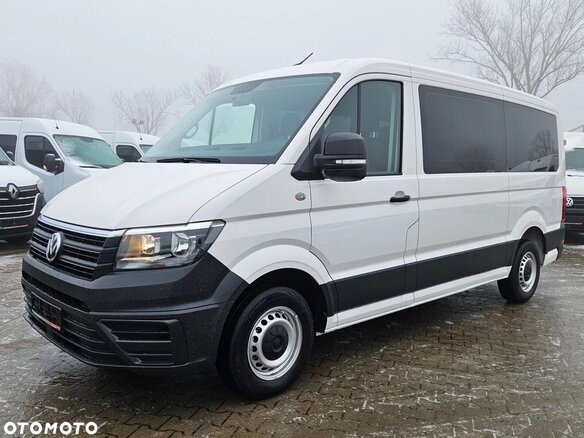 2022 Volkswagen Crafter, белый, 4700000 рублей - вид 2