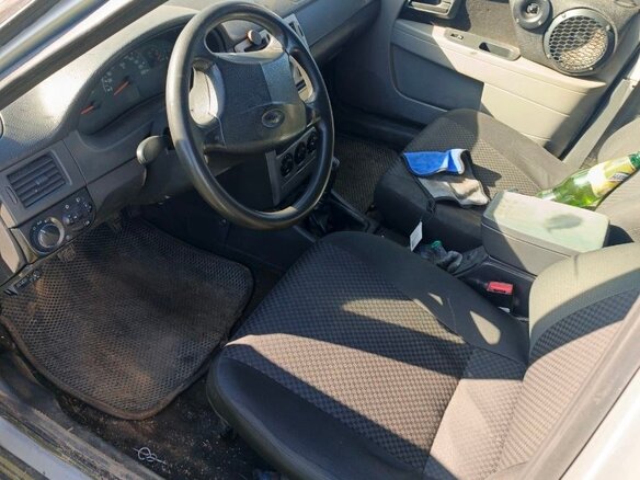 2007 Lada (ВАЗ) Priora I, серебристый, 165000 рублей - вид 8