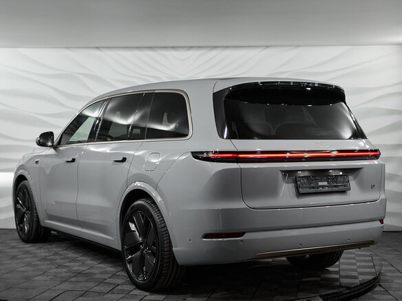 2026 Li Auto (Lixiang) L9 52.3 kWh I Рестайлинг, серый, 12090000 рублей - вид 5