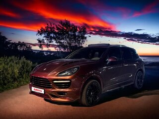2010 Porsche Cayenne S Hybrid II (958), коричневый, 1750000 рублей, вид 2