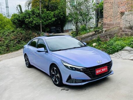 Hyundai Elantra VII (CN7)