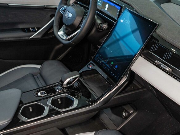 2025 Geely Atlas II, серебристый, 3997651 рублей - вид 23
