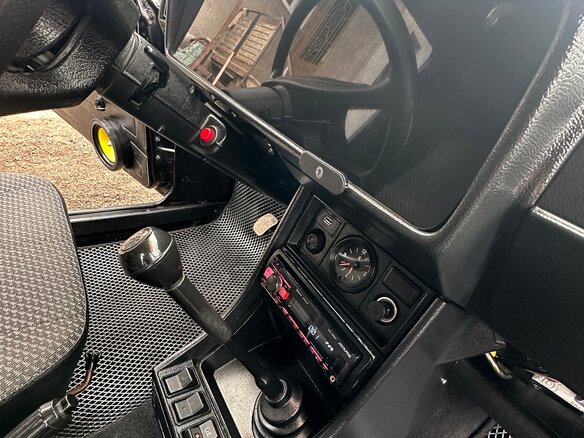 2011 Lada (ВАЗ) 2107, чёрный, 330000 рублей - вид 14