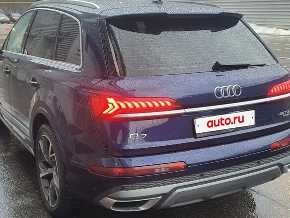 2020 Audi Q7 45 TDI II (4M) Рестайлинг, синий, 6199000 рублей - вид 7