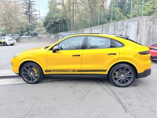 2019 Porsche Cayenne Coupé III, чёрный, 9000000 рублей, вид 3