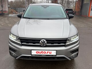 2020 Volkswagen Tiguan II, серый, 2720000 рублей, вид 1