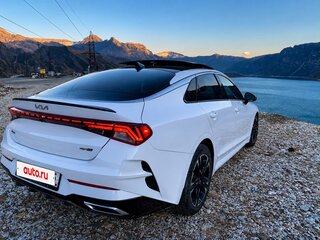 2021 Kia K5 III, белый, 2550000 рублей, вид 5
