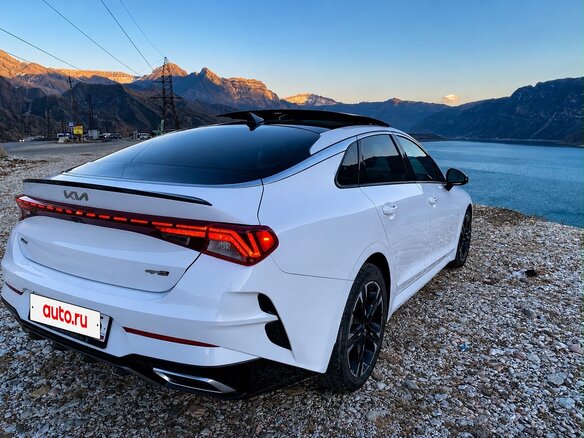 2021 Kia K5 III, белый, 2550000 рублей - вид 4