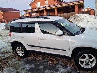 2013 Skoda Yeti I, белый, 550000 рублей, вид 2