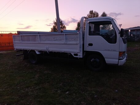 1995 Isuzu Elf (N-series), белый, 999999 рублей, вид 4