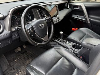 2015 Toyota RAV4 IV (XA40) Рестайлинг, белый, 1845000 рублей, вид 5