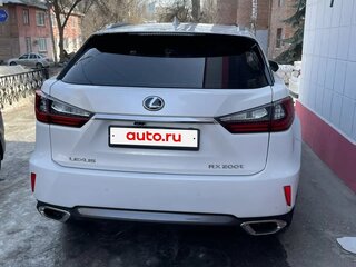 2015 Lexus RX 200t IV, белый, 3350000 рублей, вид 3