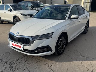 2022 Skoda Octavia IV (A8), белый, 2950000 рублей, вид 1