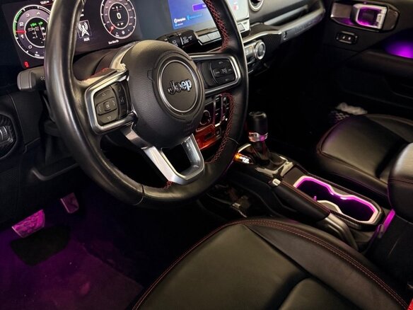 2019 Jeep Wrangler IV (JL), чёрный, 5300000 рублей - вид 7