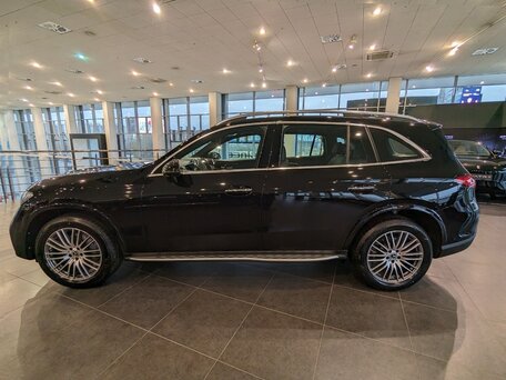 2025 Mercedes-Benz GLC 300 L II (X254), чёрный, 8890000 рублей, вид 3